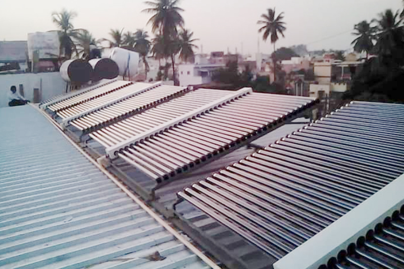 Solar water heater